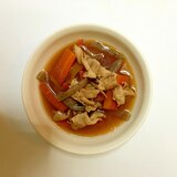 豚肉と根菜の味噌汁